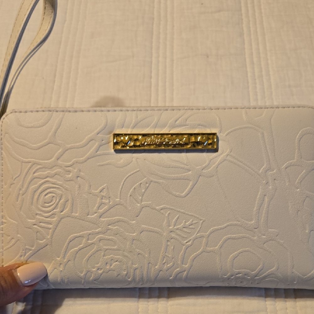 Wallet With Strap
